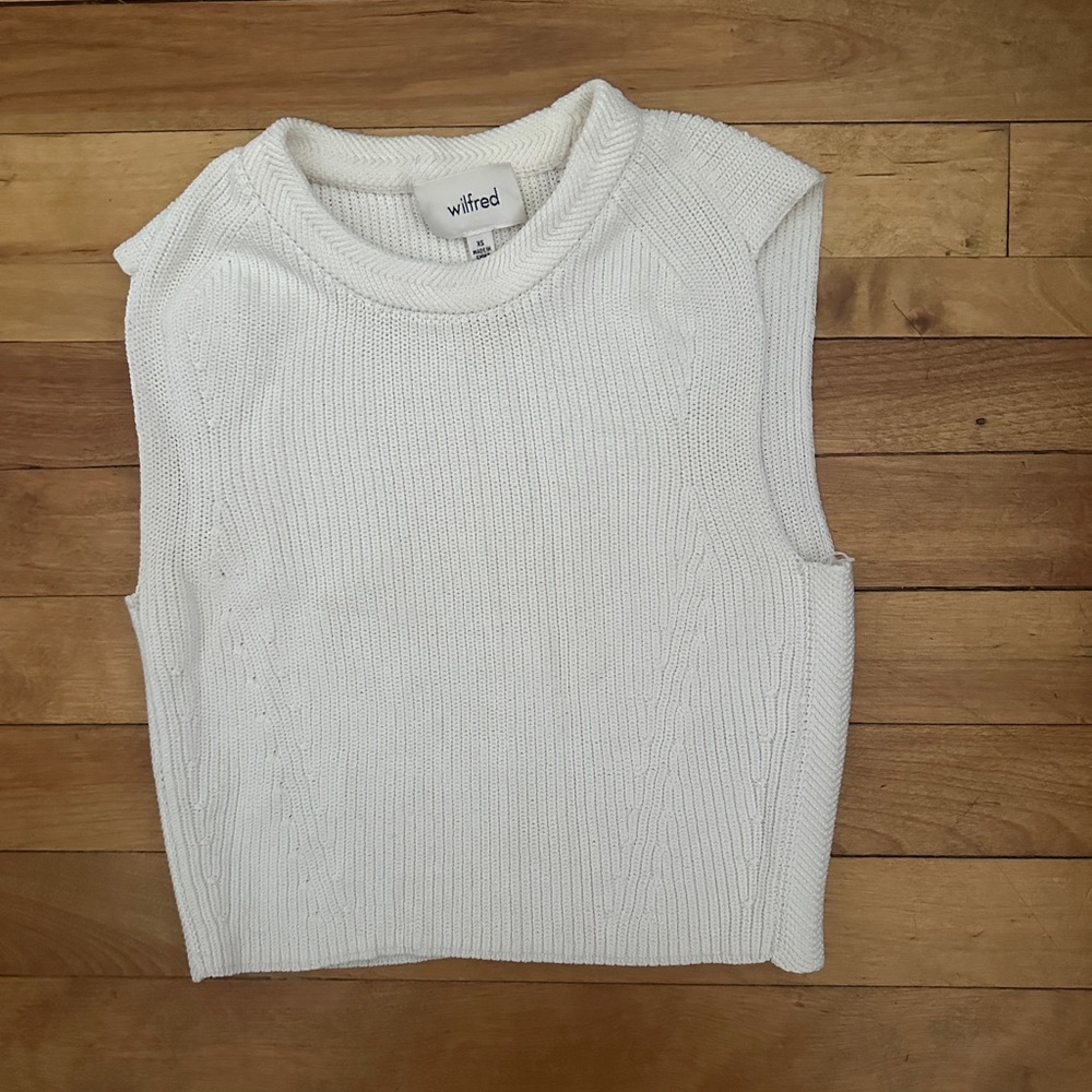 Aritzia Wilfred White Knit Sleeveless Top size xs